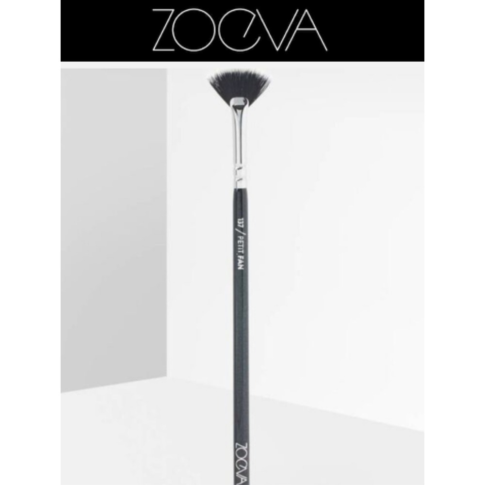 Zoeva #137 Petit Fan Brush